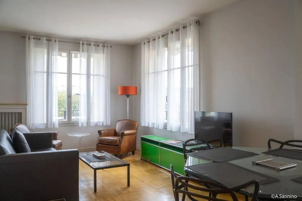 Апартаменты Moderne 2 Pieces En Plein Au Bord De Seine